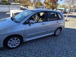Usado 2005 Suzuki Liana Sedan | € 2.650