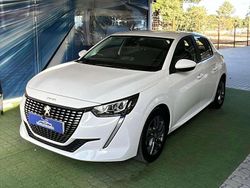 Branco Usado 2021 Peugeot 208 Citadino | € 15.450 (Preço elevado)