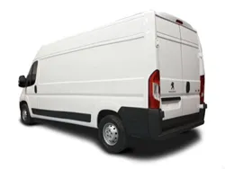 Branco Novo 2025 Peugeot Boxer Van | € 32.225 (Caro)