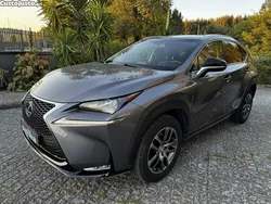 Cinza Usado 2015 Lexus NX300h Executive Line SUV | € 23.980