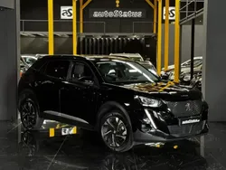 Preto Usado 2021 Peugeot 2008 Allure SUV | € 22.990 (Preço elevado)