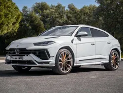 Branco Usado 2023 Lamborghini Urus SUV | € 359.500