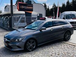 Cinzento Usado 2017 Mercedes CLA180 Sedan | € 24.950 (Preço elevado)