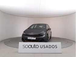 Cinzento escuro metalizado Usado 2023 Cupra Born e-Boost Citadino | € 32.690 (Bom preço)