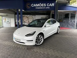 Branco Usado 2019 Tesla Model 3 Standard Range Plus Sedan | € 25.980 (Preço elevado)