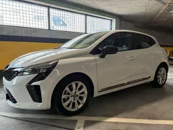 Usado 2024 Renault Clio V Sedan | € 18.500 (Bom preço)