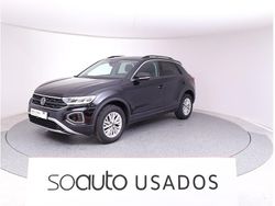 Cinzento escuro Usado 2024 VW T-Roc Life SUV | € 22.690 (Preço justo)