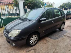Usado 2002 Renault Scénic Monovolume | € 1.750