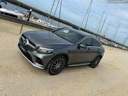 Cinza Usado 2018 Mercedes GLC250 AMG line SUV | € 44.900 (Caro)