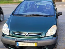 Usado 2001 Citroën Xsara Picasso Monovolume | € 1.000