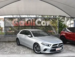 Cinza Usado 2019 Mercedes A180 Style Sedan | € 24.990 (Preço justo)