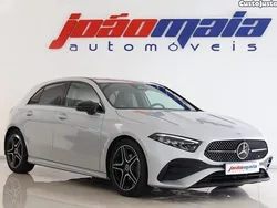 Cinza Usado 2023 Mercedes A200 AMG line Sedan | € 34.800 (Preço justo)