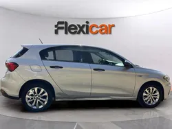 Cinza Usado 2019 Fiat Tipo Lounge Sedan | € 10.490 (Super Preço)