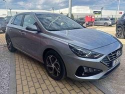 Cinzento Usado 2023 Hyundai i30 Style Citadino | € 19.490 (Bom preço)