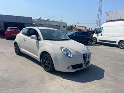 Branco Usado 2013 Alfa Romeo MiTo Distinctive Citadino | € 6.900 (Bom preço)