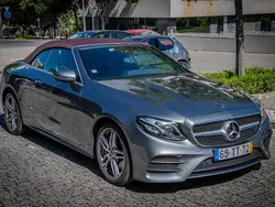 Cinzento Usado 2017 Mercedes E350 Cabrios | € 51.200