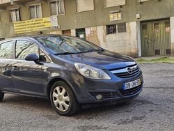 Cinza Usado 2008 Opel Corsa | € 4.900