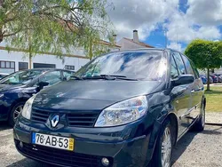 Usado 2005 Renault Grand Scénic II Monovolume | € 4.200