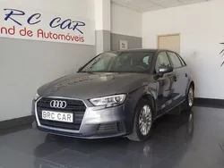 Usado 2016 Audi A3 Ambiente Sedan | € 18.500 (Preço elevado)