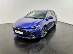 Azul (pintura metalizada) Usado 2023 Toyota Corolla Comfort Sedan | € 27.750 (Preço justo)