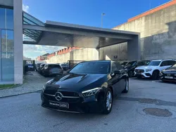 Preto cosmos Usado 2023 Mercedes A200 Progressive Citadino | € 40.000 (Preço elevado)