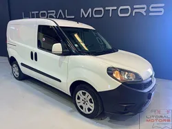 Branco Usado 2021 Fiat Doblò Monovolume | € 12.900 (Bom preço)