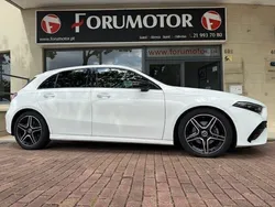 Branco Usado 2023 Mercedes A200 AMG line Sedan | € 33.750 (Preço justo)