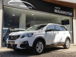 Branco Usado 2020 Peugeot 5008 Monovolume | € 17.750 (Preço justo)