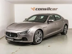 Cinza Usado 2017 Maserati Ghibli GranLusso Coupé | € 47.890