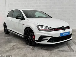 Branco Usado 2017 VW Golf VII GTI Clubsport Sedan | € 36.000 (Caro)