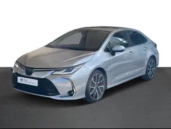 Cinza (desconhecido) Usado 2023 Toyota Corolla Luxury Sedan | € 29.250 (Preço justo)