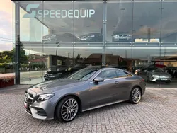 Cinza Usado 2018 Mercedes E220 AMG line Coupé | € 38.700 (Preço justo)