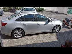 Usado 2009 Chevrolet Cruze Sedan | € 5.500 (Preço justo)