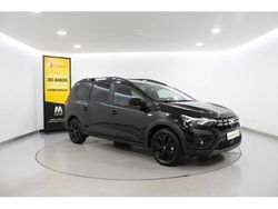 Cinzento Usado 2023 Dacia Jogger | € 21.180 (Preço justo)