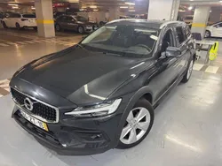 Cinzento Usado 2020 Volvo V60 CC Carrinha | € 36.400