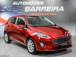 Vermelho Usado 2018 Ford Fiesta Titanium Citadino | € 11.500 (Preço justo)
