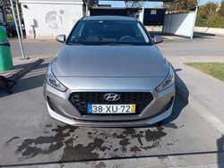 Cinzento Usado 2019 Hyundai i30 Citadino | € 11.690 (Super Preço)