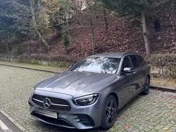 Cinzento Usado 2022 Mercedes E300 AMG line Carrinha | € 39.750 (Preço justo)
