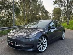 Cinzento Usado 2021 Tesla Model 3 Long Range AWD Sedan | € 29.450 (Bom preço)