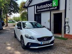 Branco Usado 2016 Volvo V40 Summum Carrinha | € 14.990 (Caro)