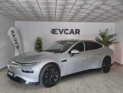 Cinzento Usado 2022 XPENG P7 Sedan | € 38.580