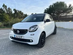 Branco Usado 2019 Smart ForFour Electric Drive Passion Citadino | € 12.950 (Preço justo)