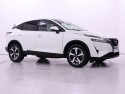 Branco pérola Usado 2022 Nissan Qashqai SUV | € 30.500 (Preço elevado)