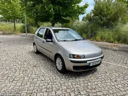 Cinza Usado 2001 Fiat Punto Citadino | € 1.450