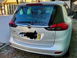Usado 2015 Opel Zafira Executive Monovolume | € 11.990 (Preço justo)
