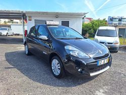 Preto Usado 2010 Renault Clio II Dynamique | € 5.990 (Preço justo)