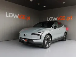 Cinza Usado 2024 Volvo EX30 Performance SUV | € 41.600 (Bom preço)