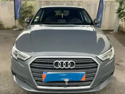 Cinzento Usado 2018 Audi A3 Sportback Design Sedan | € 16.995 (Bom preço)
