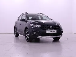 Noir nacre Usado 2022 Dacia Sandero Comfort Citadino | € 17.290 (Preço elevado)