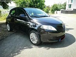 Preto Usado 2014 Lancia Ypsilon Gold Citadino | € 7.500 (Preço justo)